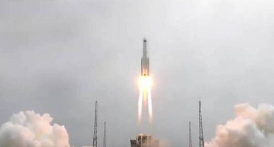 Raketa kineze mund të bjerë shumë pranë Shqipërisë