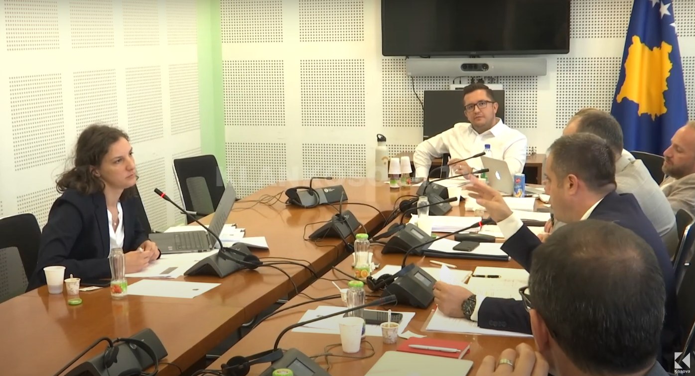 Qeveria s’parashikoi krizë rryme e as prishje të bllokut (VIDEO)