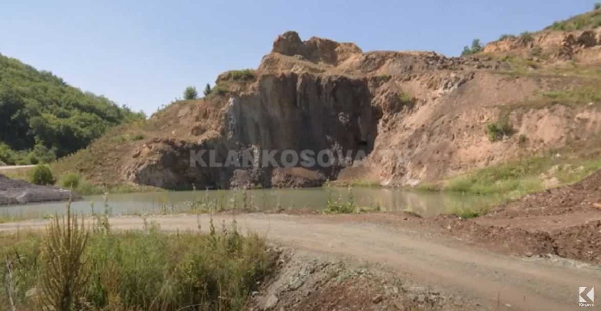 Anglezët marrin leje për të kërkuar ari në Herticë (VIDEO)