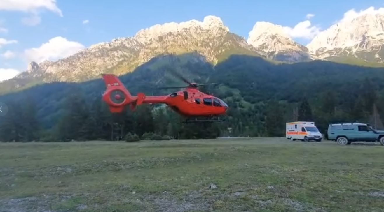 Ekipi i kërkim-shpëtimit nga Kosova, ndihmon në nxjerrjen e trupit të turistit serb në Tropojë (VIDEO)