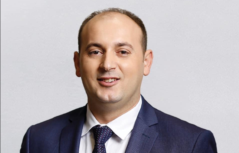 Ish-zëvendësministri i Punës, Dreshaj: Me skemën e punësimit qeveria manipulon shtresën e varfër (VIDEO)