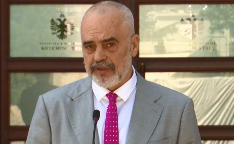 Rama: 76 mijë vizitorë amerikanë kanë ardhur në Shqipëri për 7 muaj