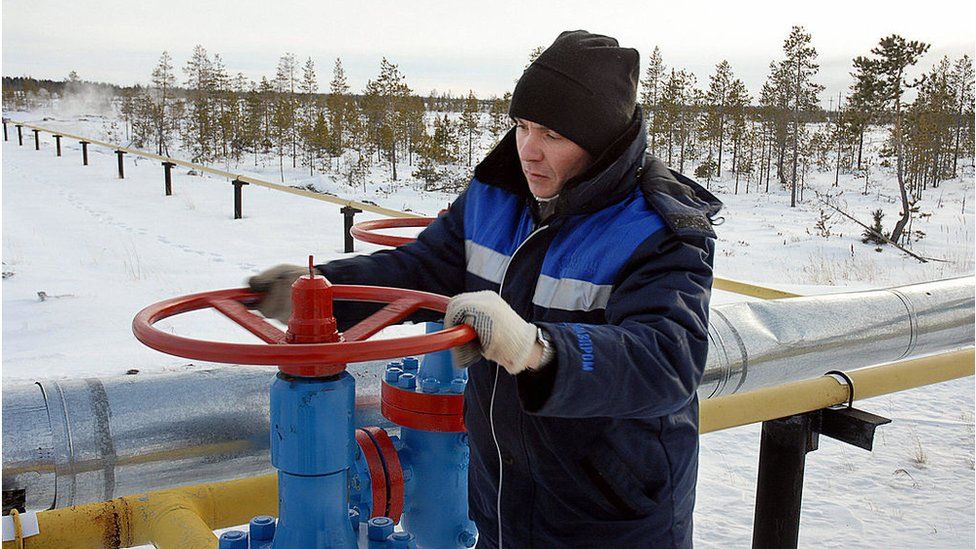 BE-ja iu kërkon vendeve anëtare të ulin përdorimin e gazit rus