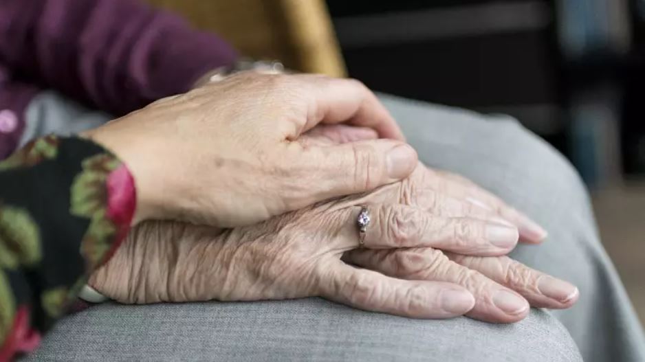 Pandemia COVID-19 uli jetëgjatësinë e gjermanëve