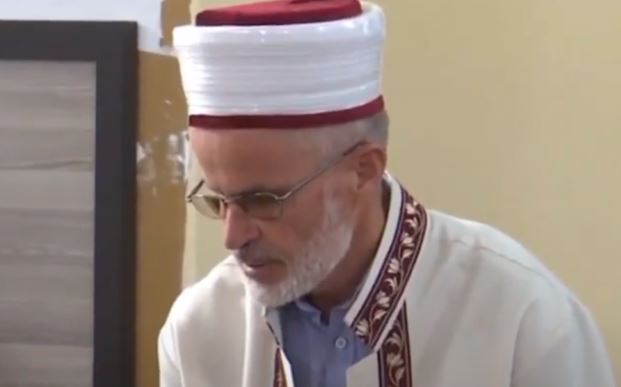Imami i Xhamisë së Lupçit bëhet për spital, arrestohen tre persona