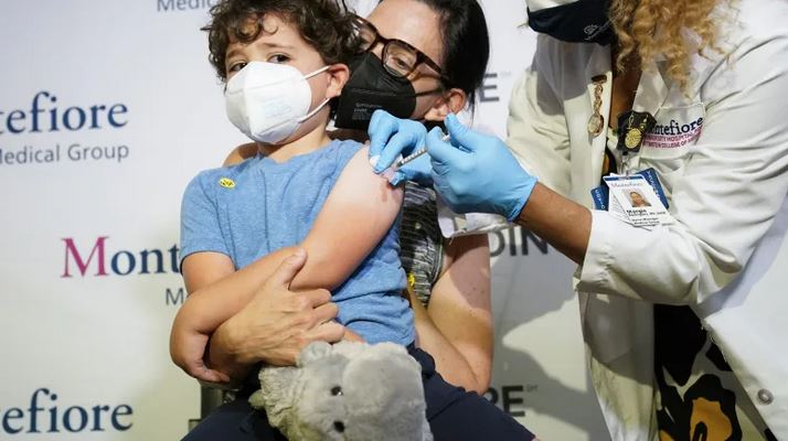 Health Canada miraton vaksinën e parë të COVID-19 për fëmijët
