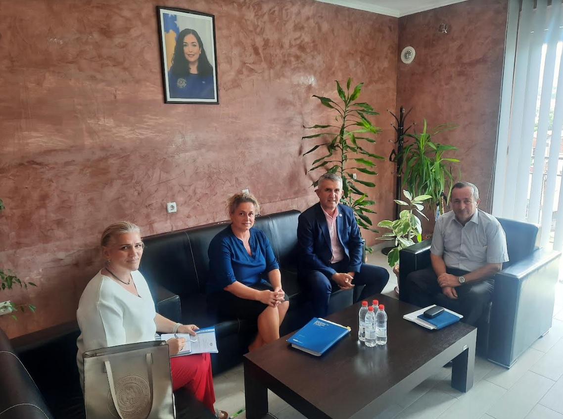 Kryeprokurori i Mitrovicës i takon udhëheqësit e Agjencisë për Administrimin e Pasurisë së Konfiskuar