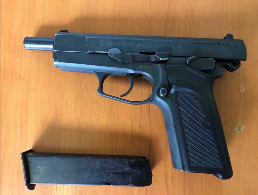 Publikon video me armë në TikTok, arrestohet nga policia