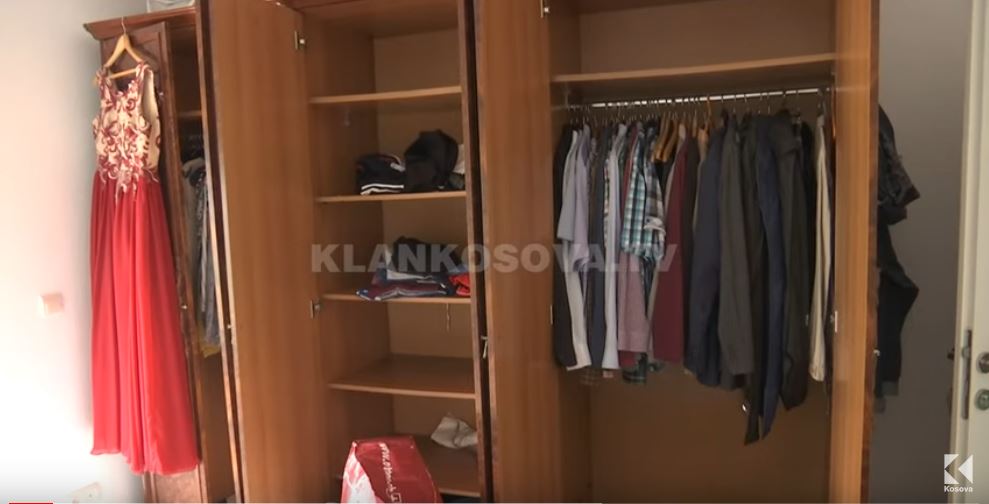 3 vëllezërit në dasmë, hajnat “festuan” në shtëpitë e tyre (VIDEO)
