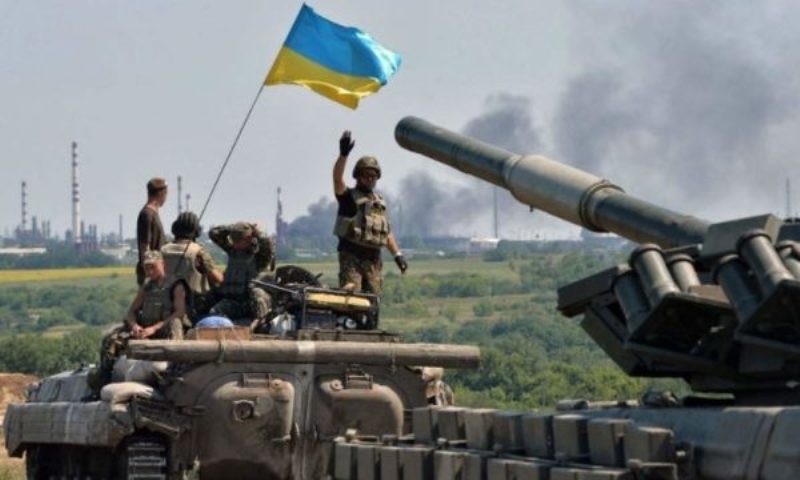 Banka Botërore miraton 610 milionë dollarë financim shtesë për Ukrainën