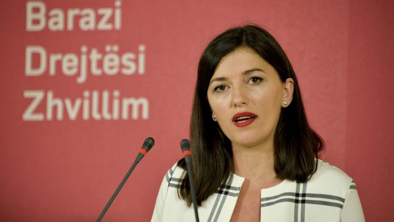 Haxhiu kujton masakrën e Arbisë: Do të angazhohemi për të sjellë drejtësinë e munguar