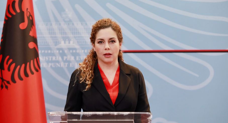 Shqipëria dënon aneksimin e territoreve ukrainase nga Rusia