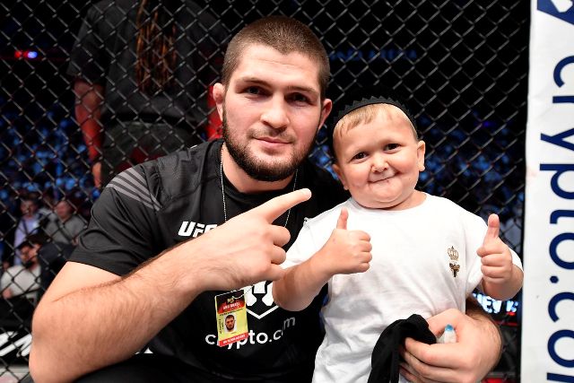 Hasbulla nënshkruan kontratë me UFC-në, do të fitojë më shumë se yjet e këtij sporti
