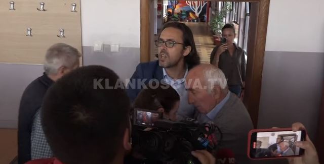 Aktakuzë për gjyshin që tentoi ta sulmojë Rrahman Jasharajn