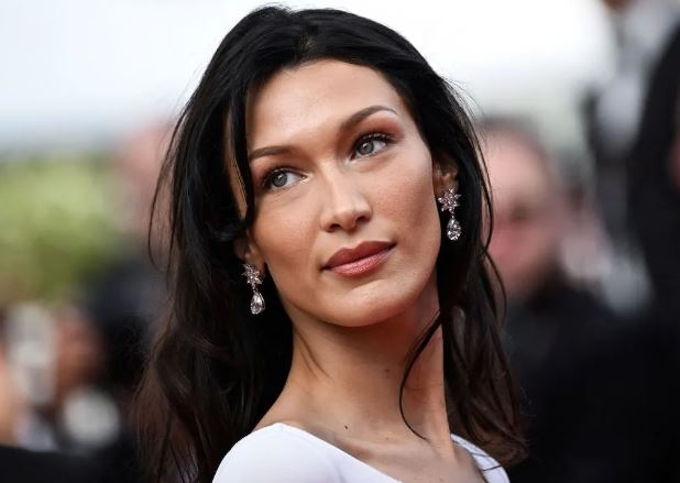 Bella Hadid flet për largimin nga modelingu dhe shëndetin mendor