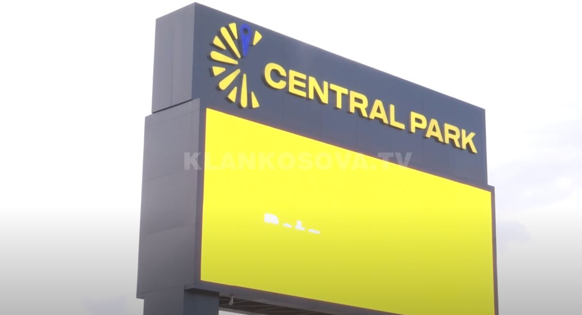 Hapet qendra tregtare “Central Park” (VIDEO)