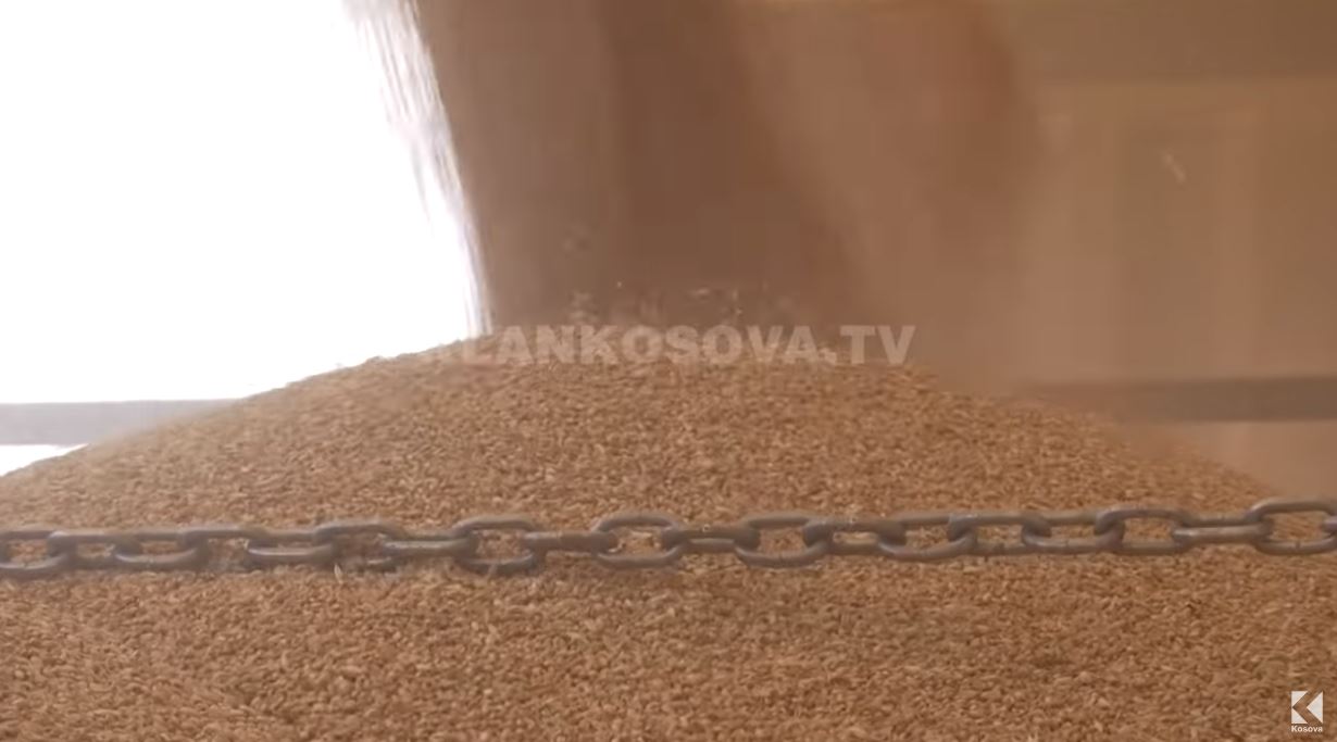 Qindra fermerë ferizajas mbesin pa subvencione (VIDEO)