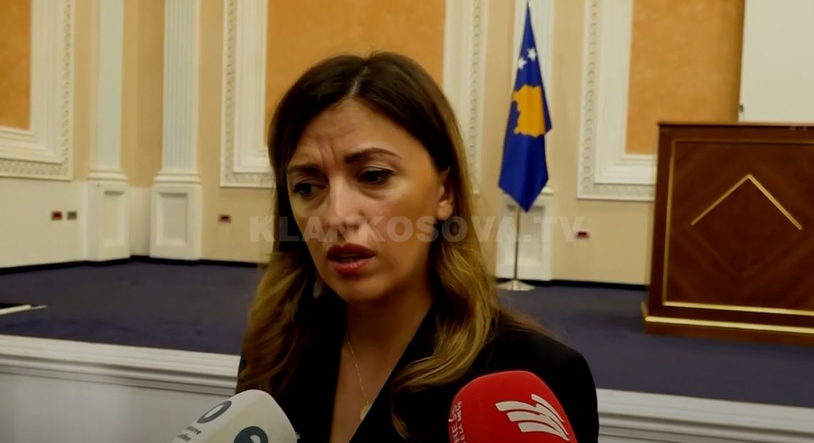 Ministrja do ta raportojë satiraxhiun (VIDEO)