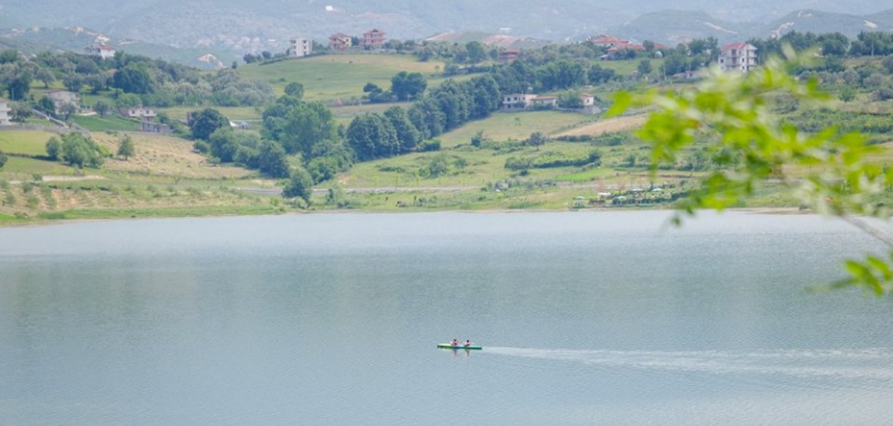 30-vjeçari gjendet i mbytur në Liqenin e Farkës