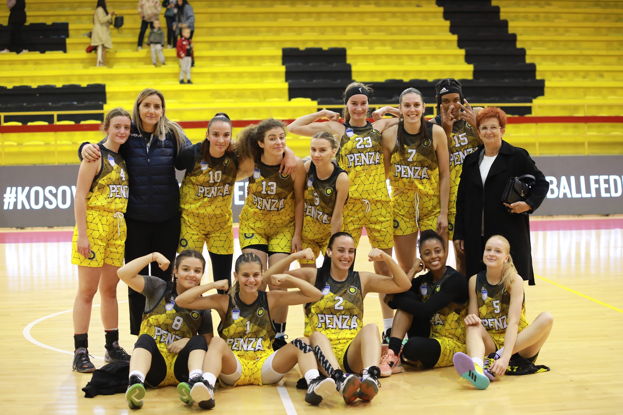 Basketboll, Penza pa problem në finale