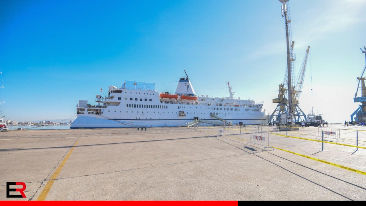 Libraria që u vizitua nga mbi 9 milionë njerëz ndalet në Portin e Durrësit