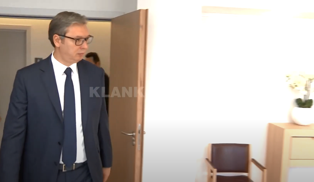 Vuçiq thotë se afati për ujdi është në javë e muaj (VIDEO)