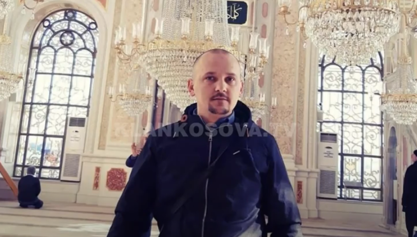 I riu shtyp me makinë 34-vjeçarin (VIDEO)
