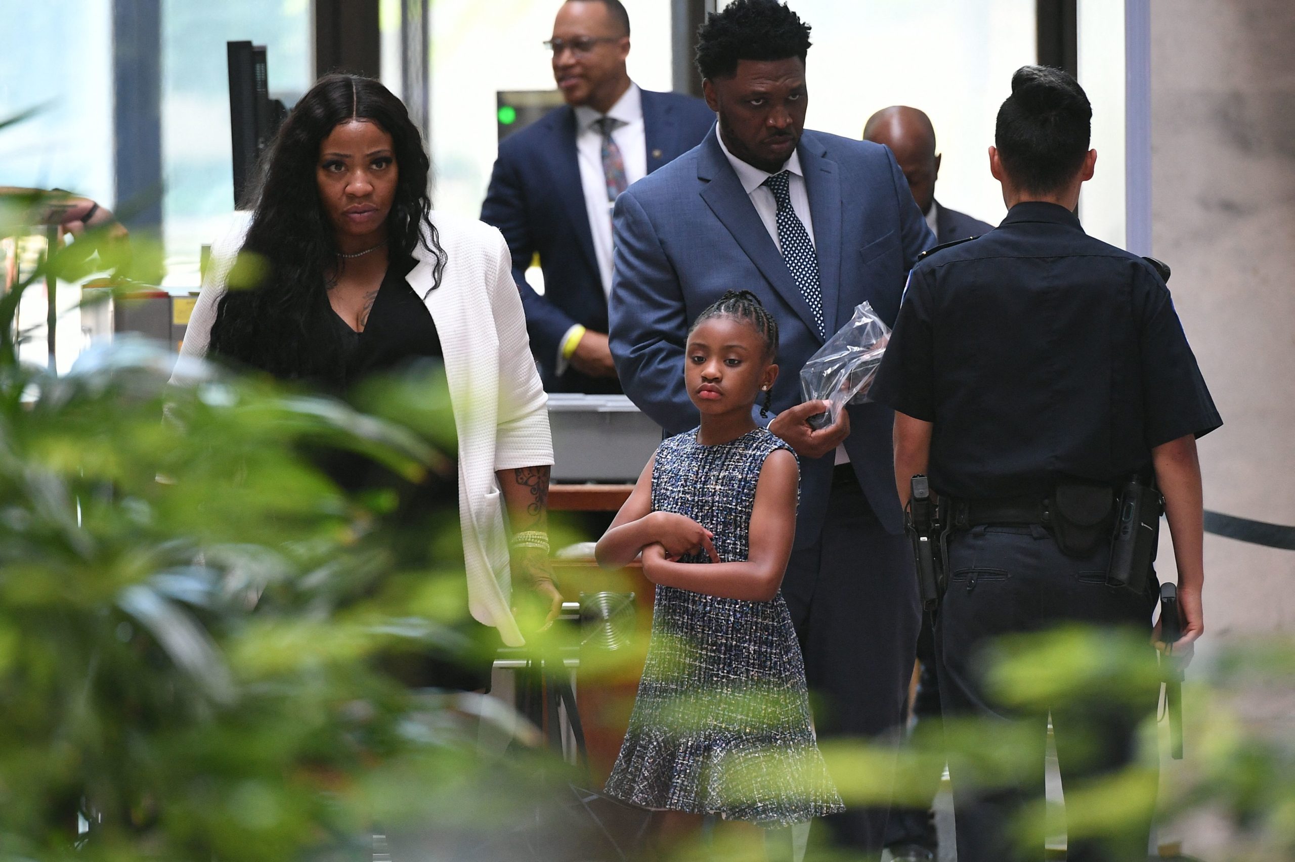 Familja e George Floyd nis betejë ligjore kundër Kanye West, duan dëmshpërblim të majmë