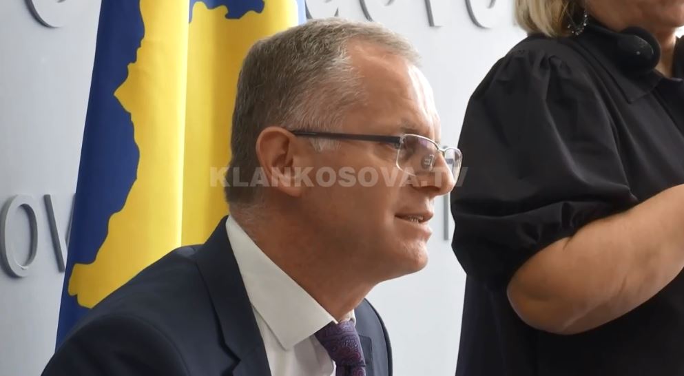 Bislimi ftohet në Beograd (VIDEO)