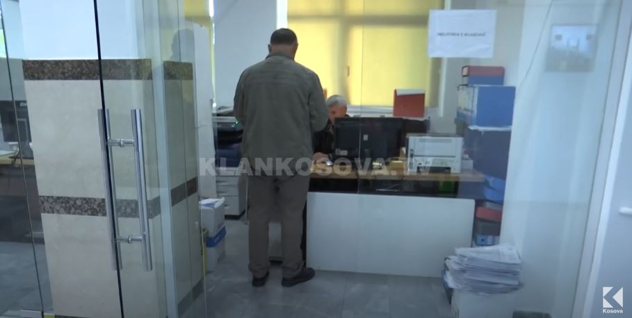 Komuna e Prishtinës jep 600 euro për hektar me grurë, e 10 centë për litër qumështi (VIDEO)