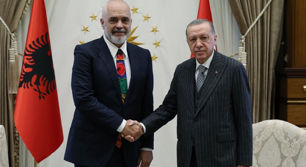 Rama vizitë në Turqi, takohet me Erdoganin