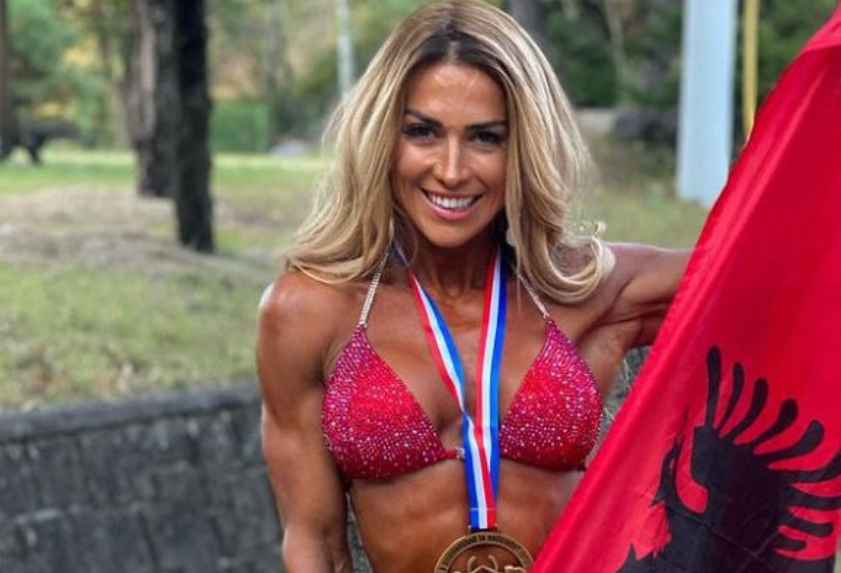 Gentiana Beqa, tregon muskujt në Korenë e Jugut, shpallet Kampione e Botës (VIDEO)