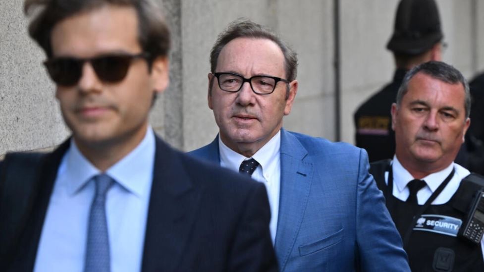 Kevin Spacey në gjyq për akuza të ngacmimit seksual