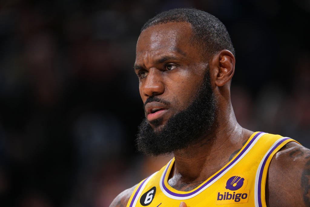Superngulitja e LeBron James kundër Nuggets dhe rezultatet e ndeshjeve të NBA (VIDEO)