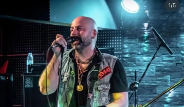 Vritet muzikanti turk, nuk e këndoi këngën që ia kërkuan