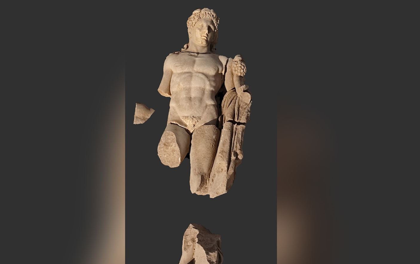 Në Greqi u gjet statuja klasike gati 2000 vjeçare e Herkulit