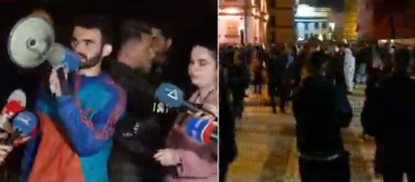 “Policisë po u ngelin djemtë në dorë”, qytetarët protestojnë para Ministrisë së Brendshme në Shqipëri