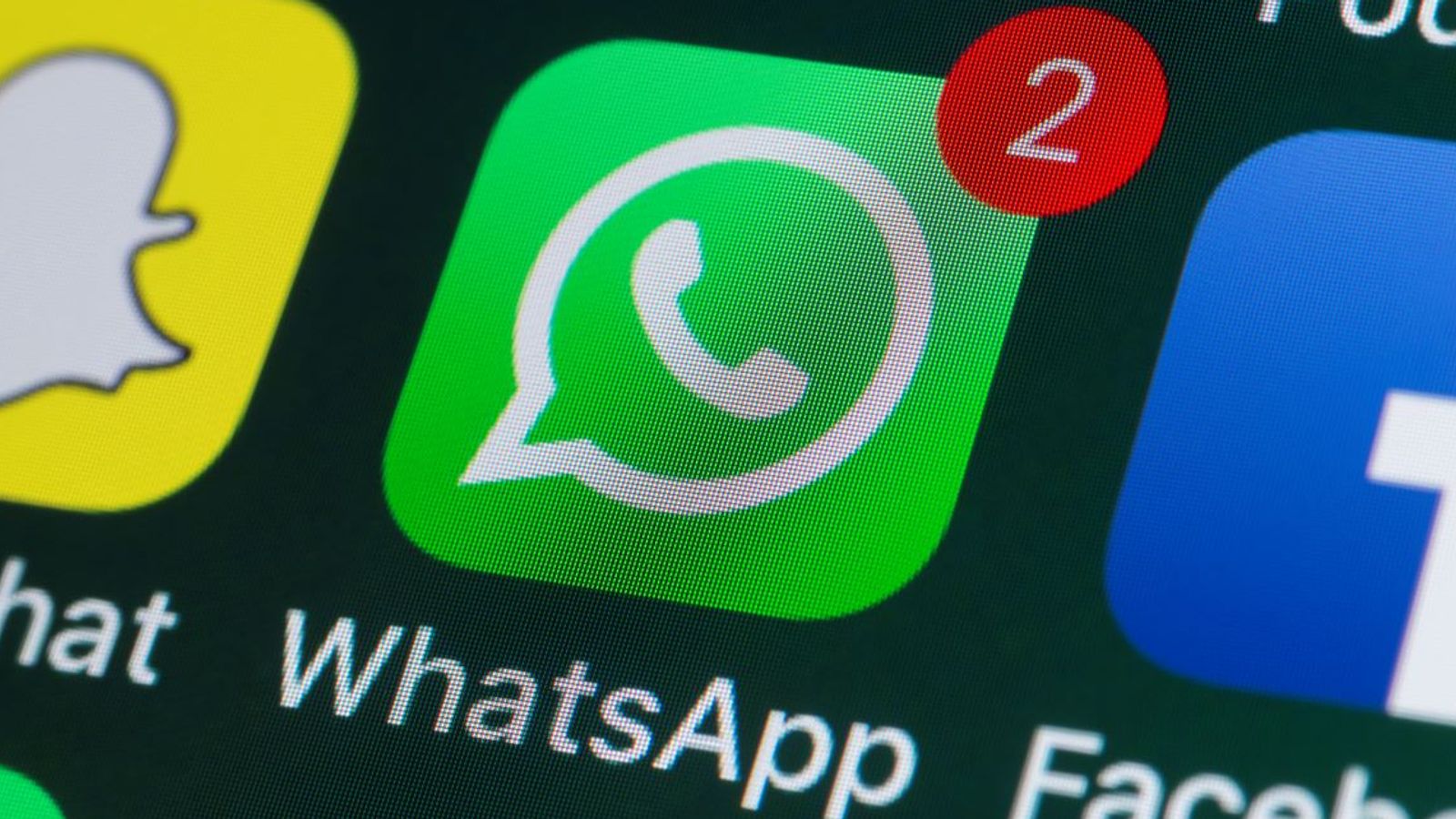 WhatsApp vjen me risi, lanson "Komunitetet"