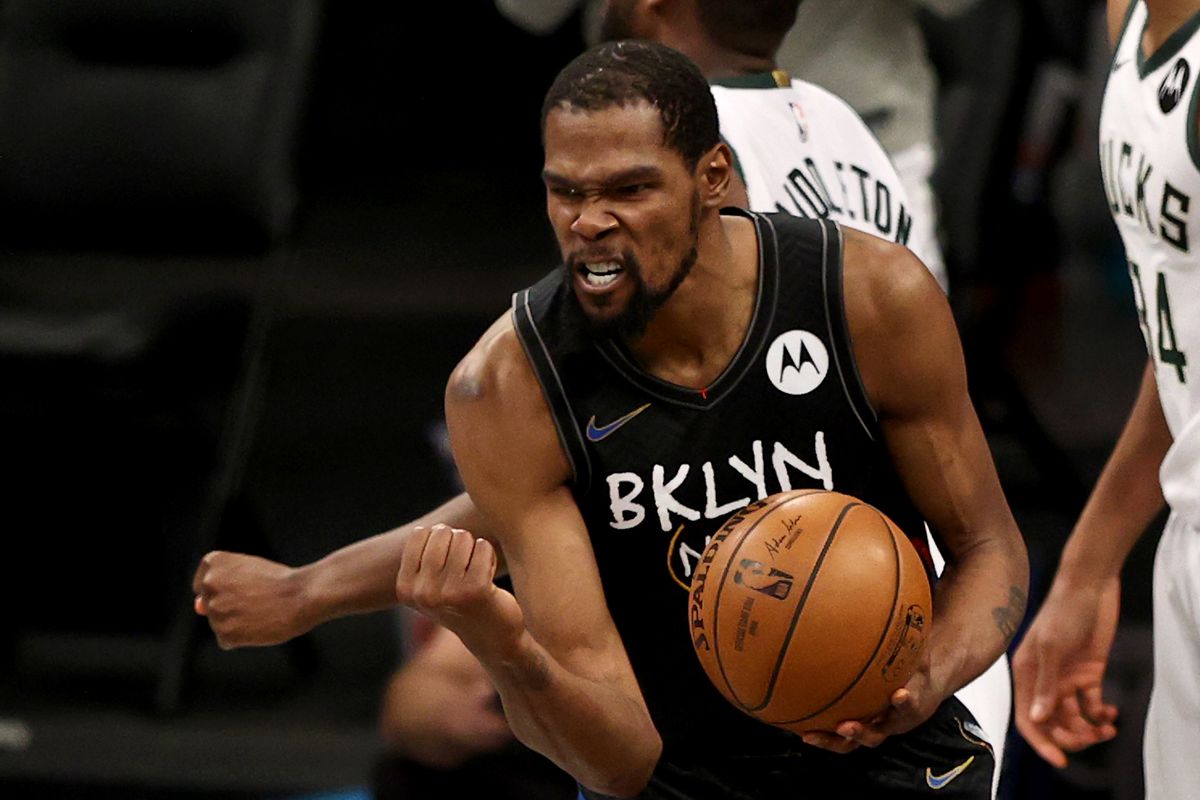 Momenti kur Kevin Durant arrin në kuotën e 26.000 pikëve në NBA (VIDEO)