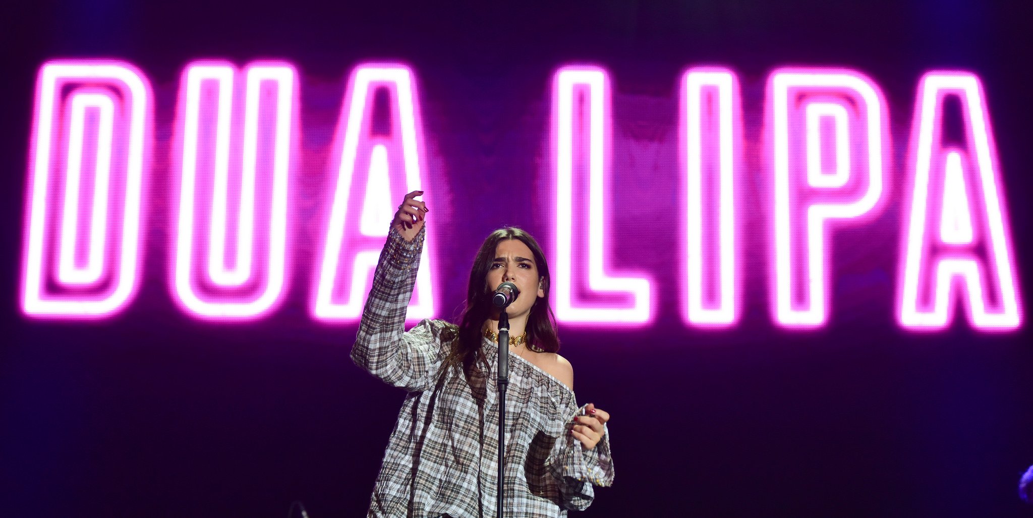"Sunny Hill" nominohet në dy kategori në "EFA", Dua Lipa fton fansat të votojnë