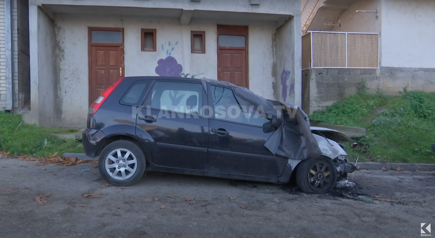 Vazhdojnë incidentet në veri, digjet edhe një veturë me targa RKS (VIDEO)