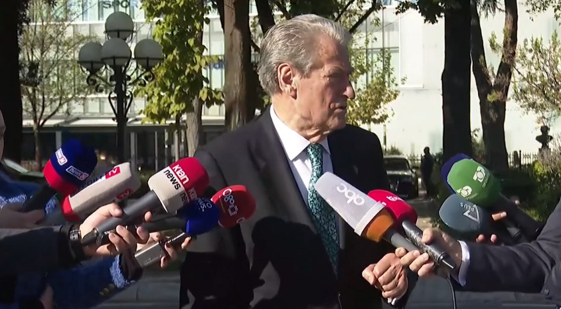 Berisha paralajmëron protestën më të madhe që ka ndodhur në Shqipëri