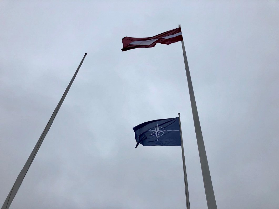 Letonia, anëtare e NATO-s, thërret një takim urgjent