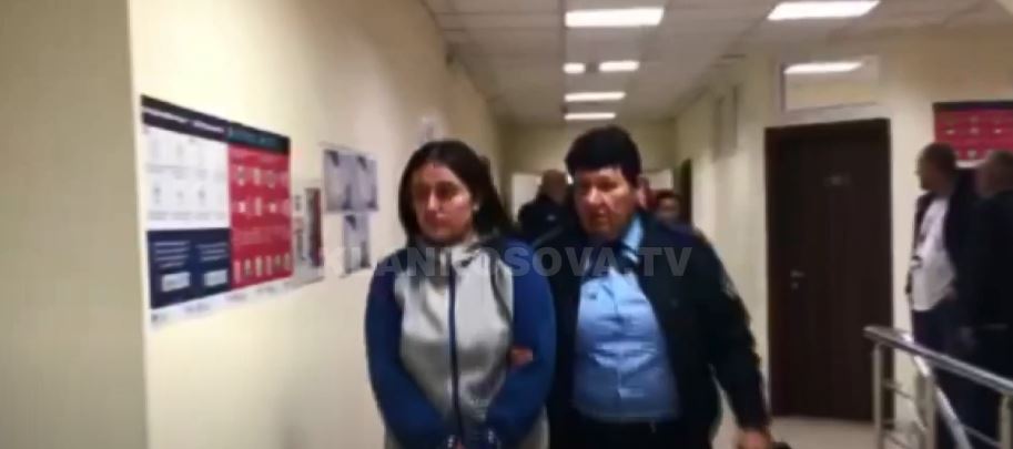 Dalin para gjykatës tri infermieret e dyshuara për dhunë ndaj të moshuarës (VIDEO)