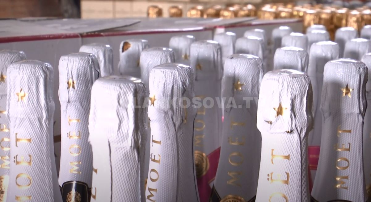 Aksioni i doganës, kapen shampanjat e kontrabanduara (VIDEO)