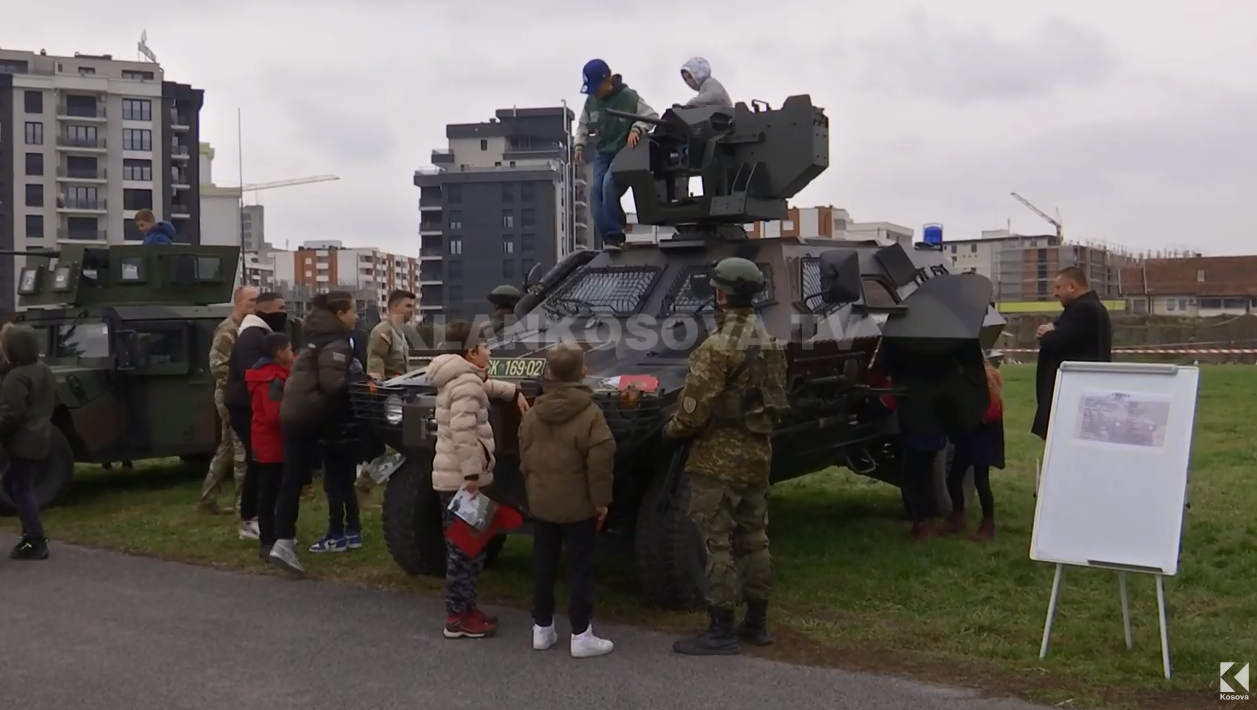 FSK në nivel me NATO-n, thonë qytetarët në Gjilan (VIDEO)