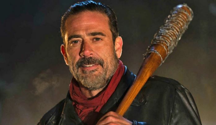 Jeffrey Dean Morgan zbulon se i ka thyer të dyja këmbët në setin e "The Walking Dead"