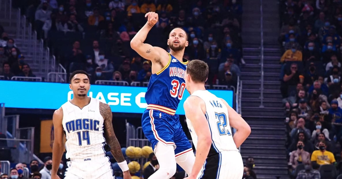 NBA: Pesë aksionet më të mira nga dy përballjet e së enjtes (VIDEO)