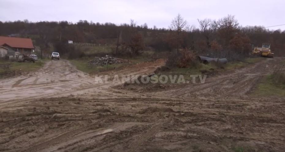 Qeveria investon në rrugë e internet në veri të Kosovës (VIDEO)