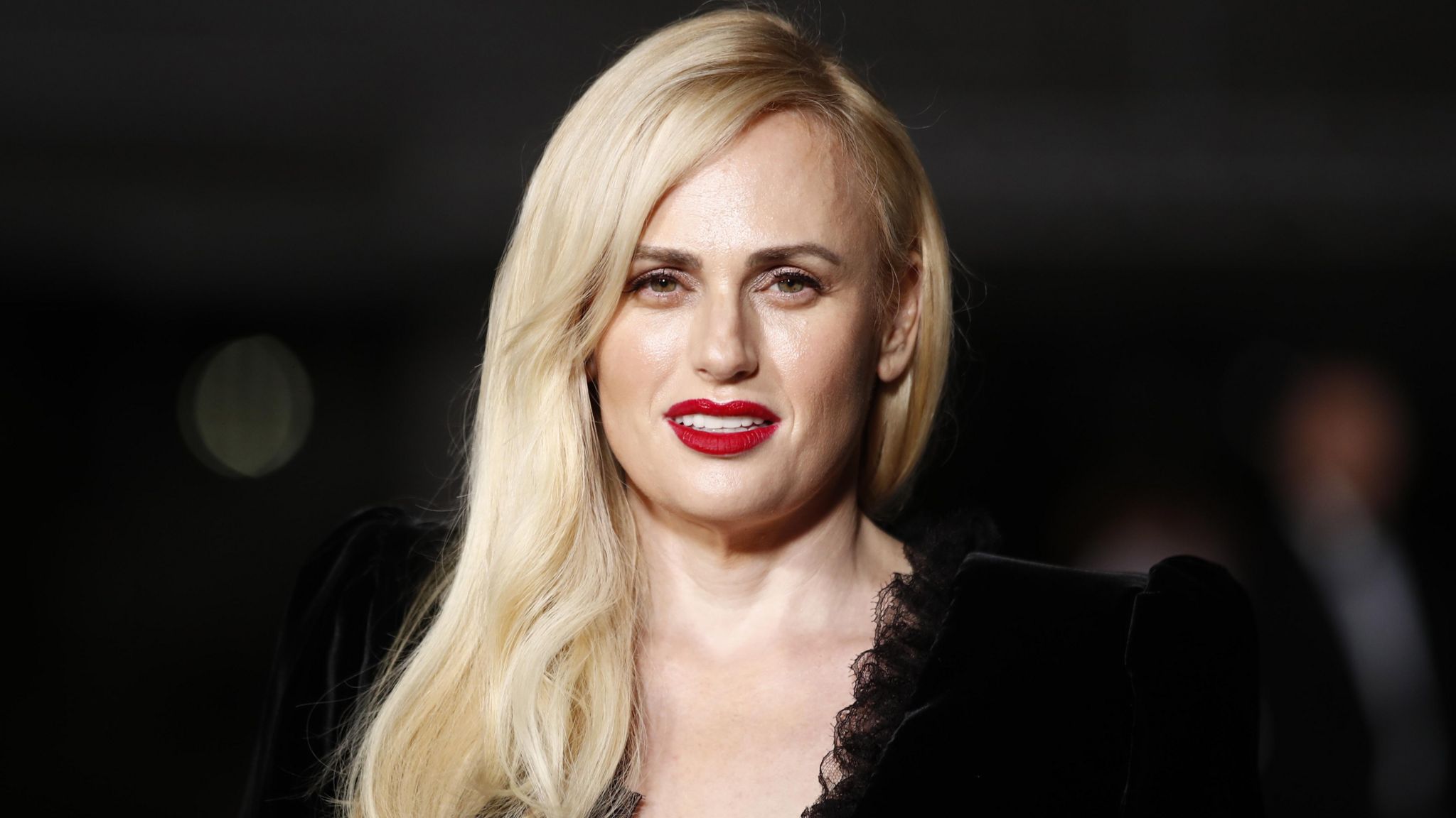 "Jam mirënjohëse që u putha me një grua, s'do ta dija kurrë se sa ndjenjë e mirë është", thotë Rebel Wilson